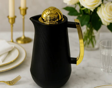 PREMIUM THERMAL WATER CARAFE 1 LITRE – BLACK WITH GOLD ACCENTS VACUUM SEALED