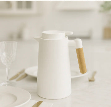 MODERN THERMAL JUG 1 LITRE – WHITE FINISH WITH WOODEN HANDLE